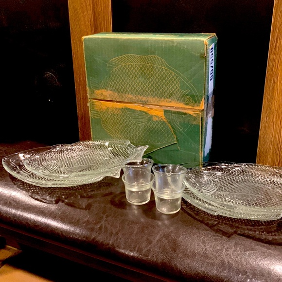Dining The Fish Course Vintage Glass Fish Plates And Sauce Butter Cups Poshmark